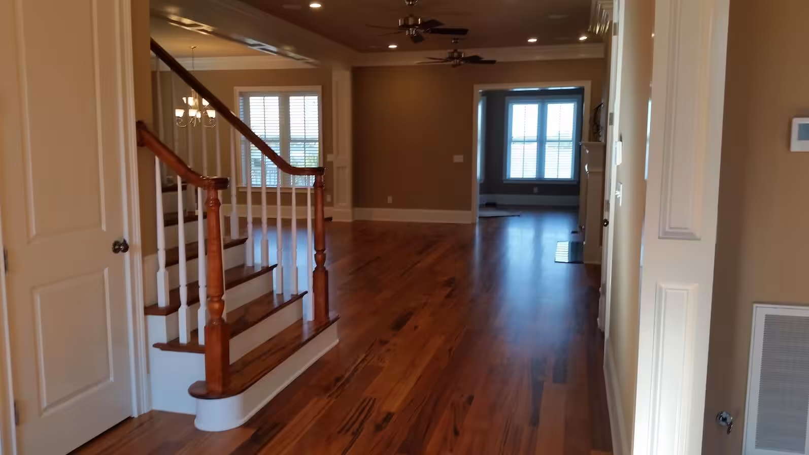 Doctors House - 3900 Sq/ft 2015 01 05 10.30.11